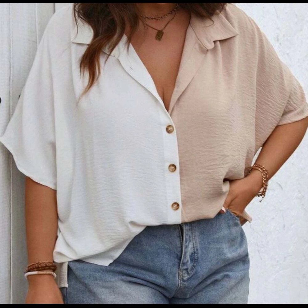 Woman’s plus casual button up lightweight blouse tan white batwing sleeve 3XL